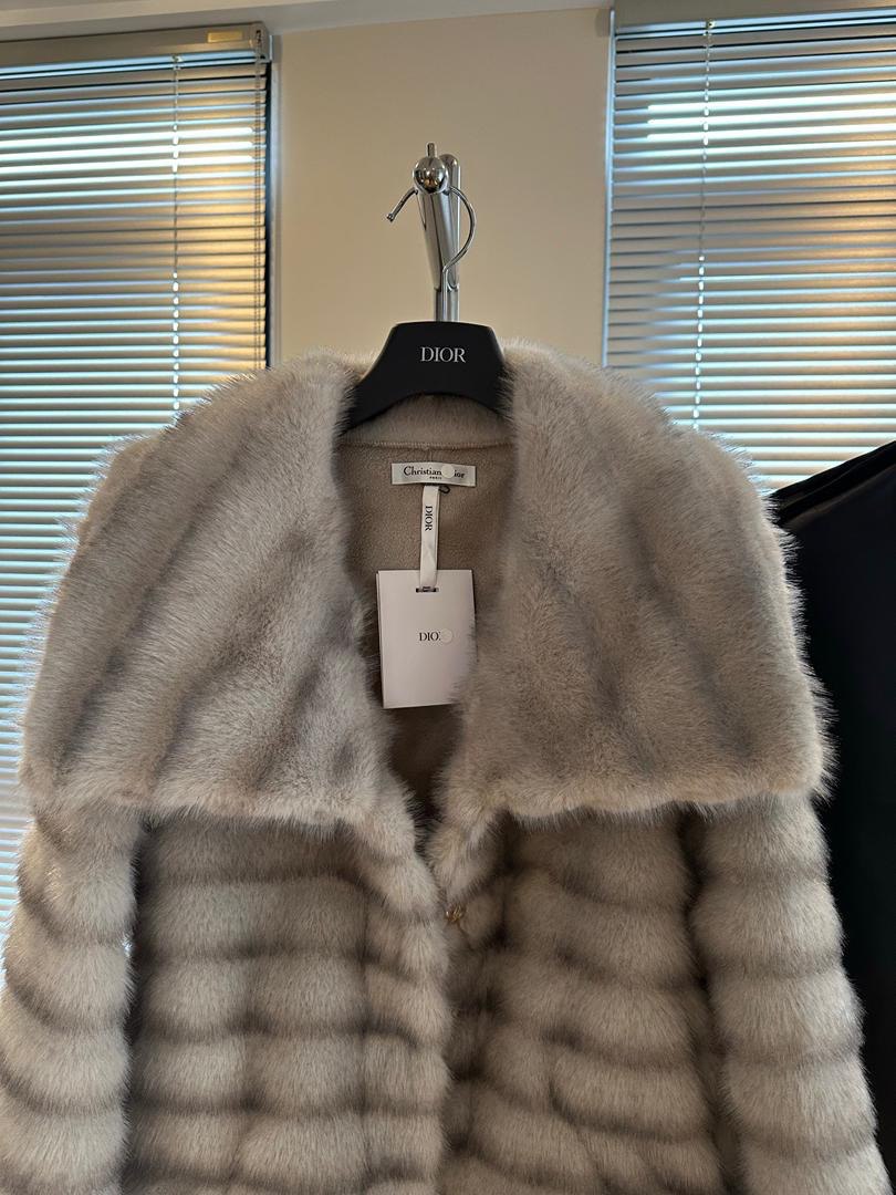 Luxe Ribbed Fur Cropped Jacket
