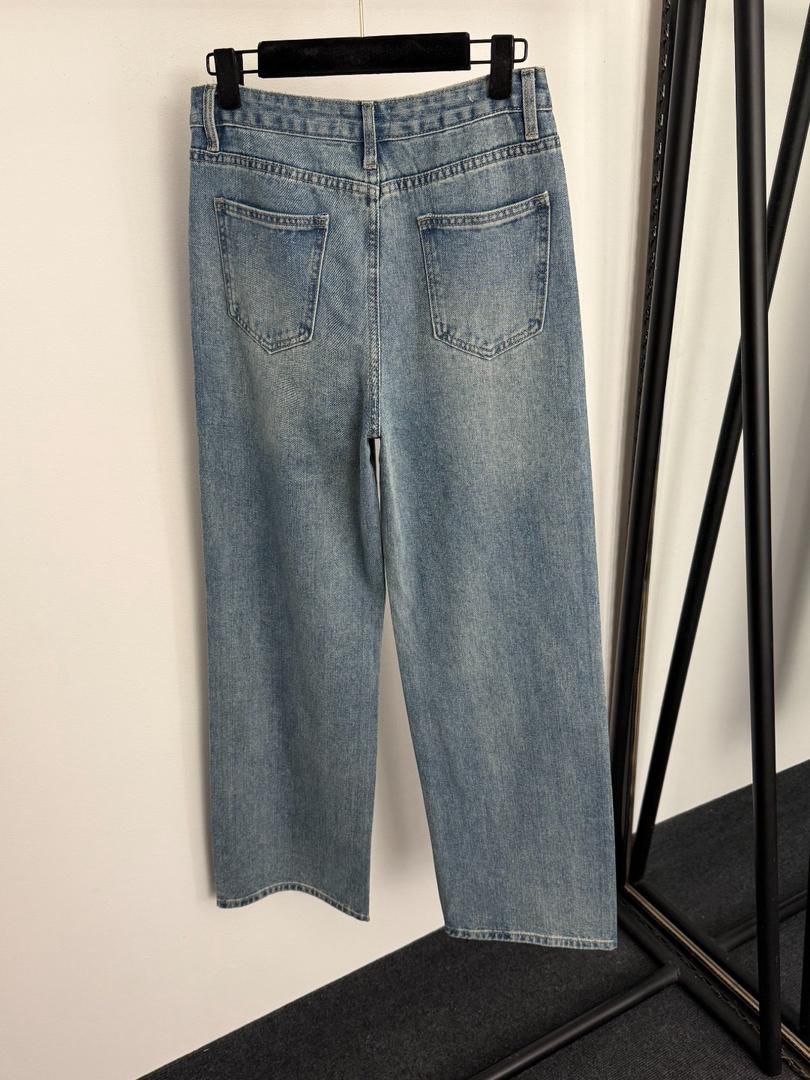 Premium Essential Slim-Fit Denim