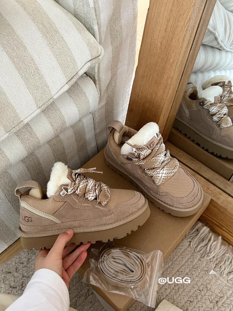Beige Urban Sneakers with Plush Lining