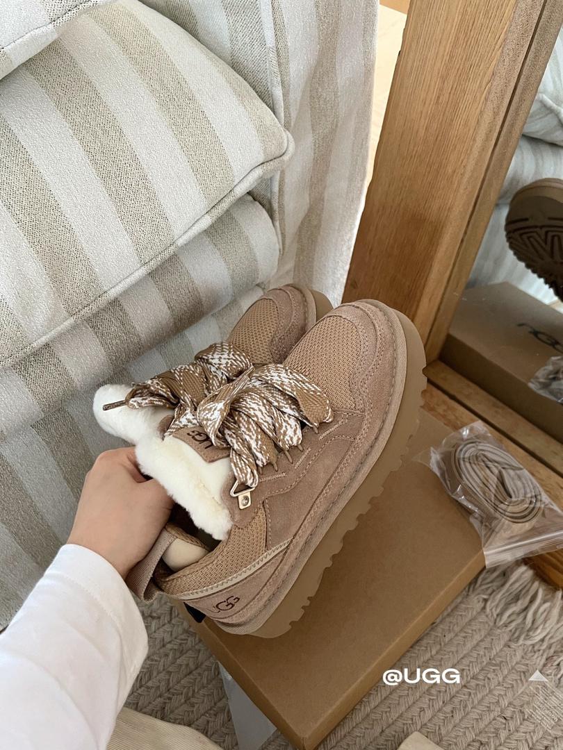 Beige Urban Sneakers with Plush Lining